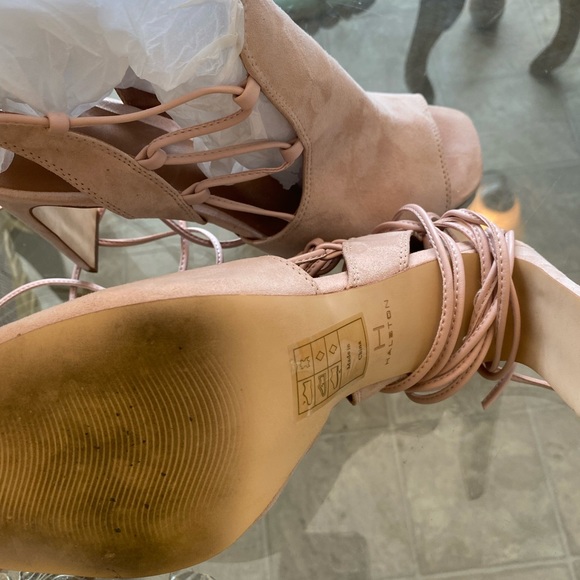 H by Halston Blushed colored sling back 9.5 - Picture 11 of 15